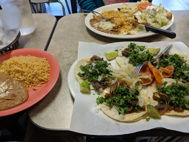 La Laguna - Latin Market & Butcher shop