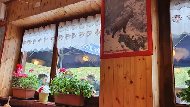 Rifugio Doss dei Cembri