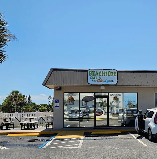 Beachside Cafe