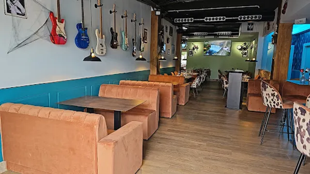 Costa Rock Café