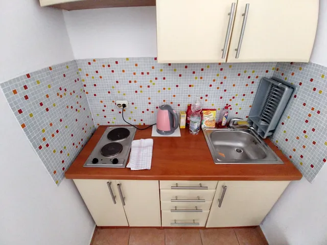 Apartmani Glavina Zaostrog Makarska Riviera M: 00385976198655