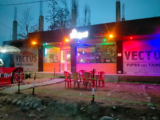 BUFFET Cafe n Restaurant