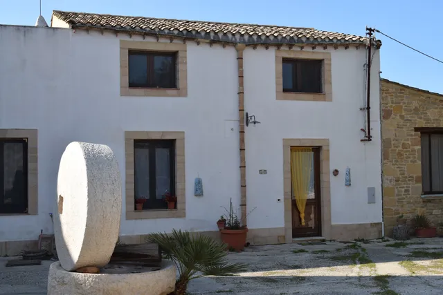 Casa dell'Olio e Casa di Paolo - Al Baglio, Casa Vacanza