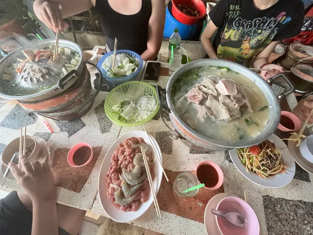 ล้านหน้าอำเภอ