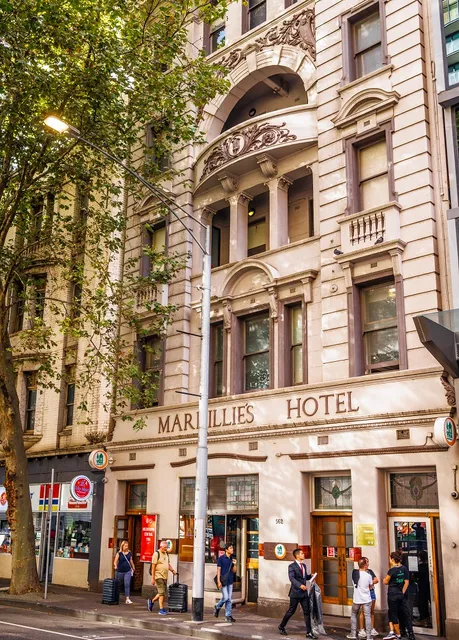 YHA Melbourne Central