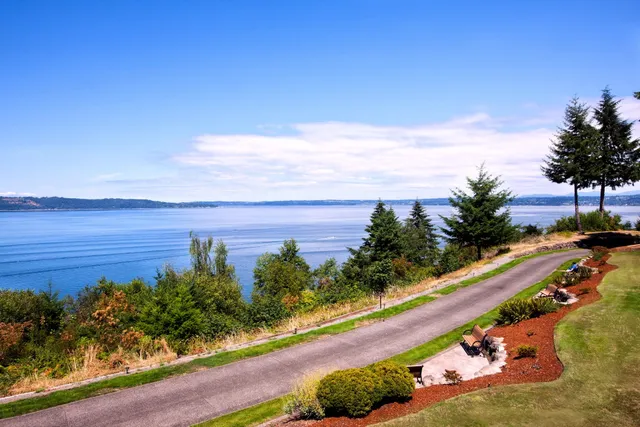 Archbishop Brunett Retreat Center at the Palisades