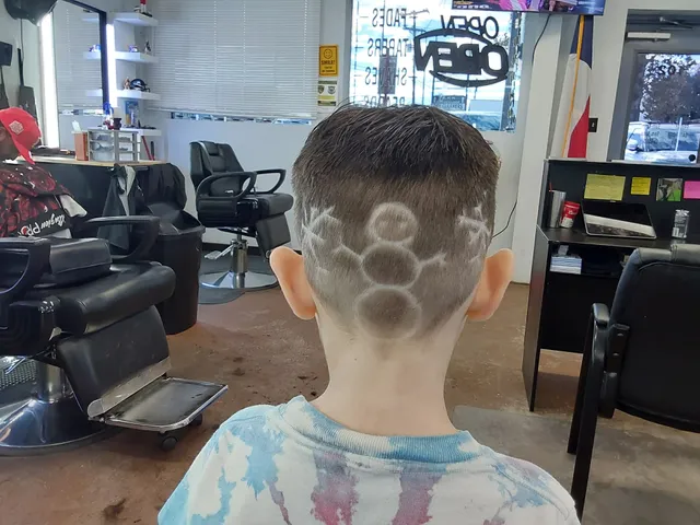 888 CLASSICS BARBERSHOP