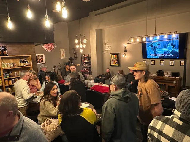 Brew Lounge Beer Company & Patio