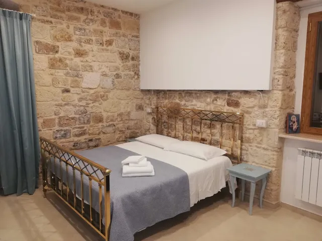 AFFITTACAMERE DIMORA DEL CARMINE 11