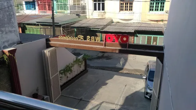 OYO 1177 Wbs Residence