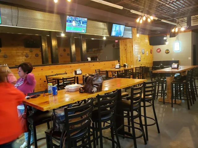 The Yard Bar & Grill