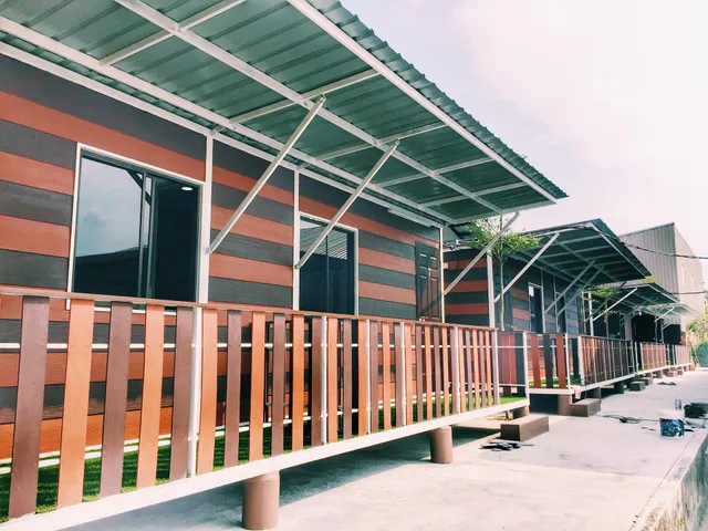 NATURE PLANET HOUSE ( 居銮露台长屋)