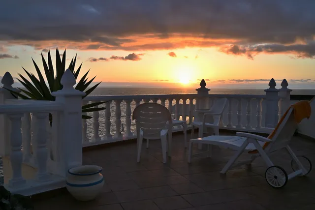 1st Line Sea View & Rooftop - Arena