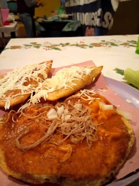 Antojitos Los Chemas