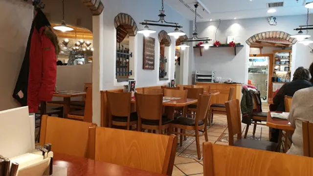 XXXLutz Restaurant Bischofshofen