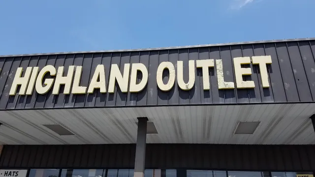 Highland T-Shirt Outlet