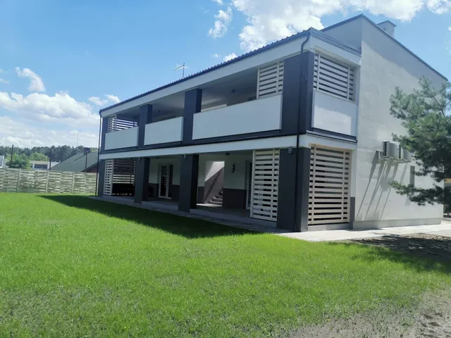 Domki pokoje apartamenty 53