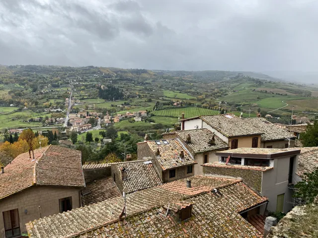 Loft a Orvieto 700 Metri Dal Duomo, Piano Terra, Carvajal Rooms