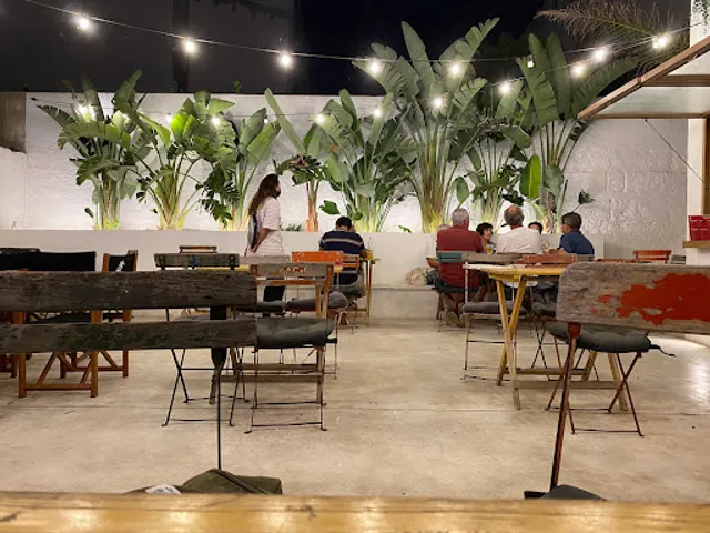 PUSPAAYU CIUTADELLA - Real Burgers, Fresh Vibes