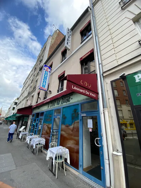 Hôtel Léonard de Vinci 2