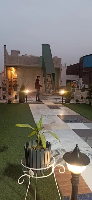 Super OYO Hotel Sky Garden