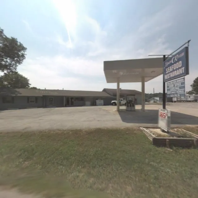 Moon River Marina Bar & Grill