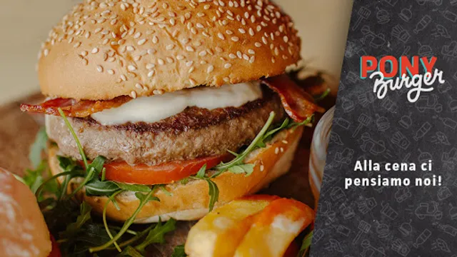 Pony Burger by Edoné