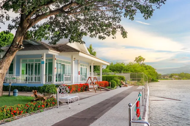 ทับทิมสยาม ริเวอร์แคว รีสอร์ท กาญจนบุรี Tubtim Siam River Kwai Resort Kanchanaburi