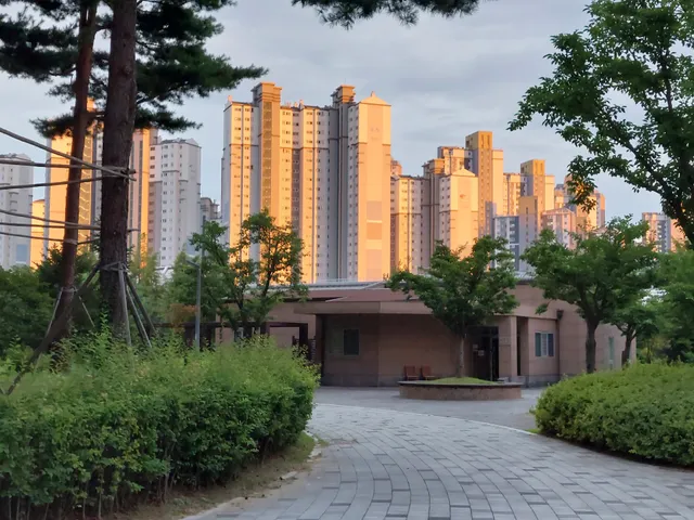 Gwanggyo Xi The Class Apartment