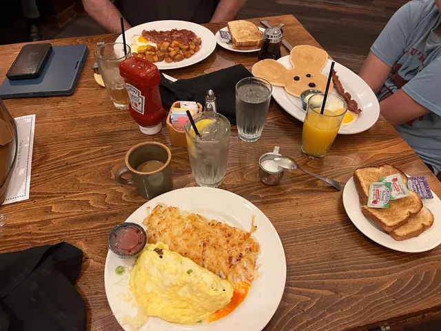 Cedar Ridge Restaurant