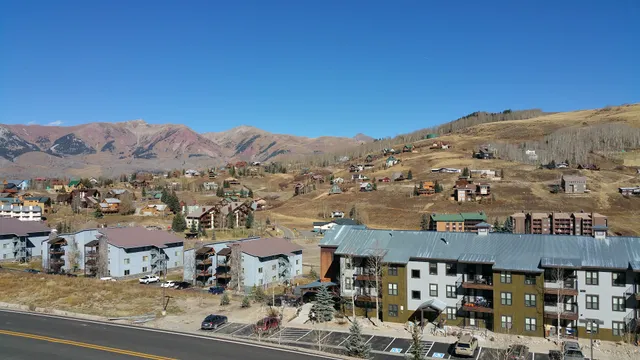 Eagles Nest Townhouses
