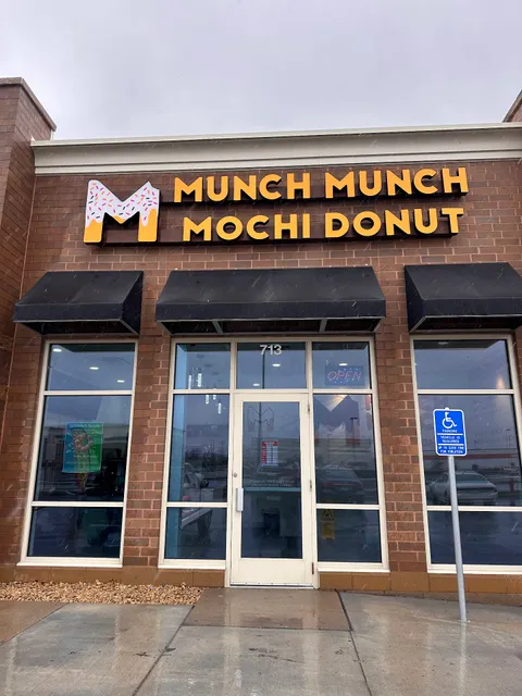 MunchMunch Mochi Donut
