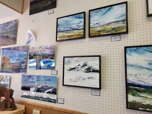 Purple Easel Gallery