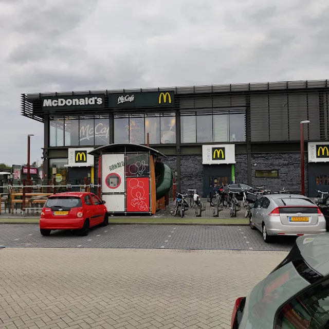 McDonald's Enschede Woonplein