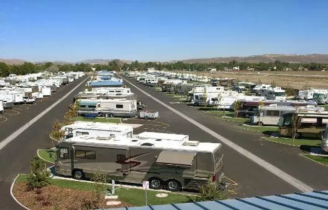 Sparks Marina RV Park