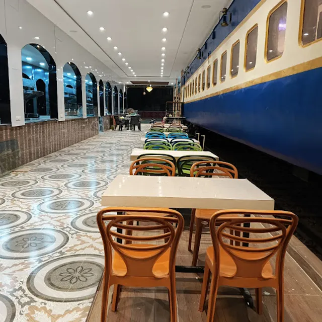 AROMA RAIL COACH RESTAURANT 24 Hours Opened