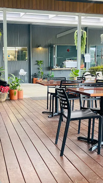 Green Valley Strawberries Cafe