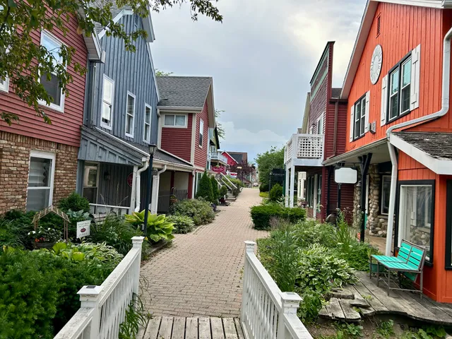 Market Place Shopping Village