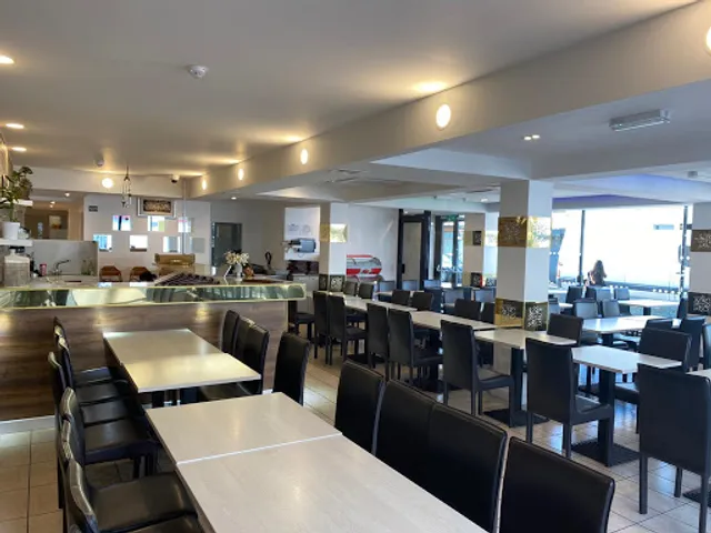 Khana Khazana (Halal Restaurant/ UptonPark)