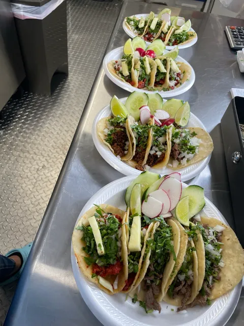 Tavos Tacos