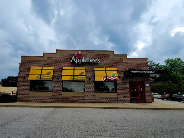 Applebee's Grill + Bar