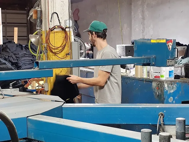 IS Studio Atlanta Custom Screen Print, T Shirts, Hoodies, & More!