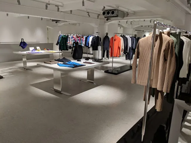 ISSEY MIYAKE 銀座 / 445