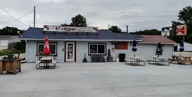 The Edge Eatery & Drinkatorium