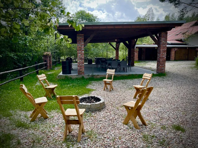 Dworek Wdzydze Domki & Apartamenty