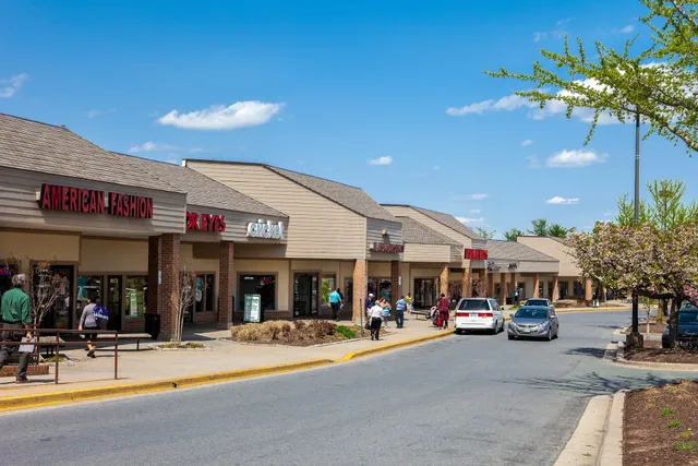 Montgomery Village Crossing