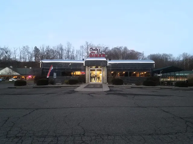 Chelle's 33 Diner