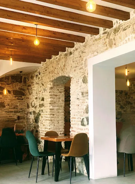 Vía Trajano Burgers