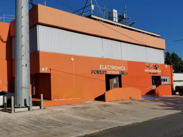 Electronica Forest Hills