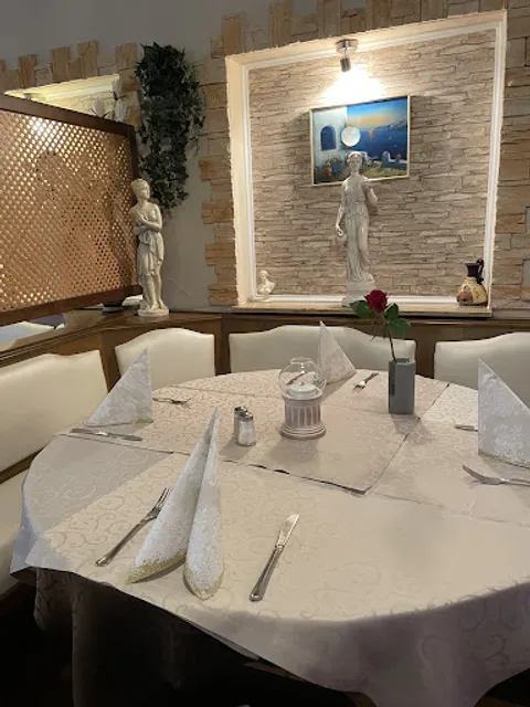 RESTAURANT DIONYSOS